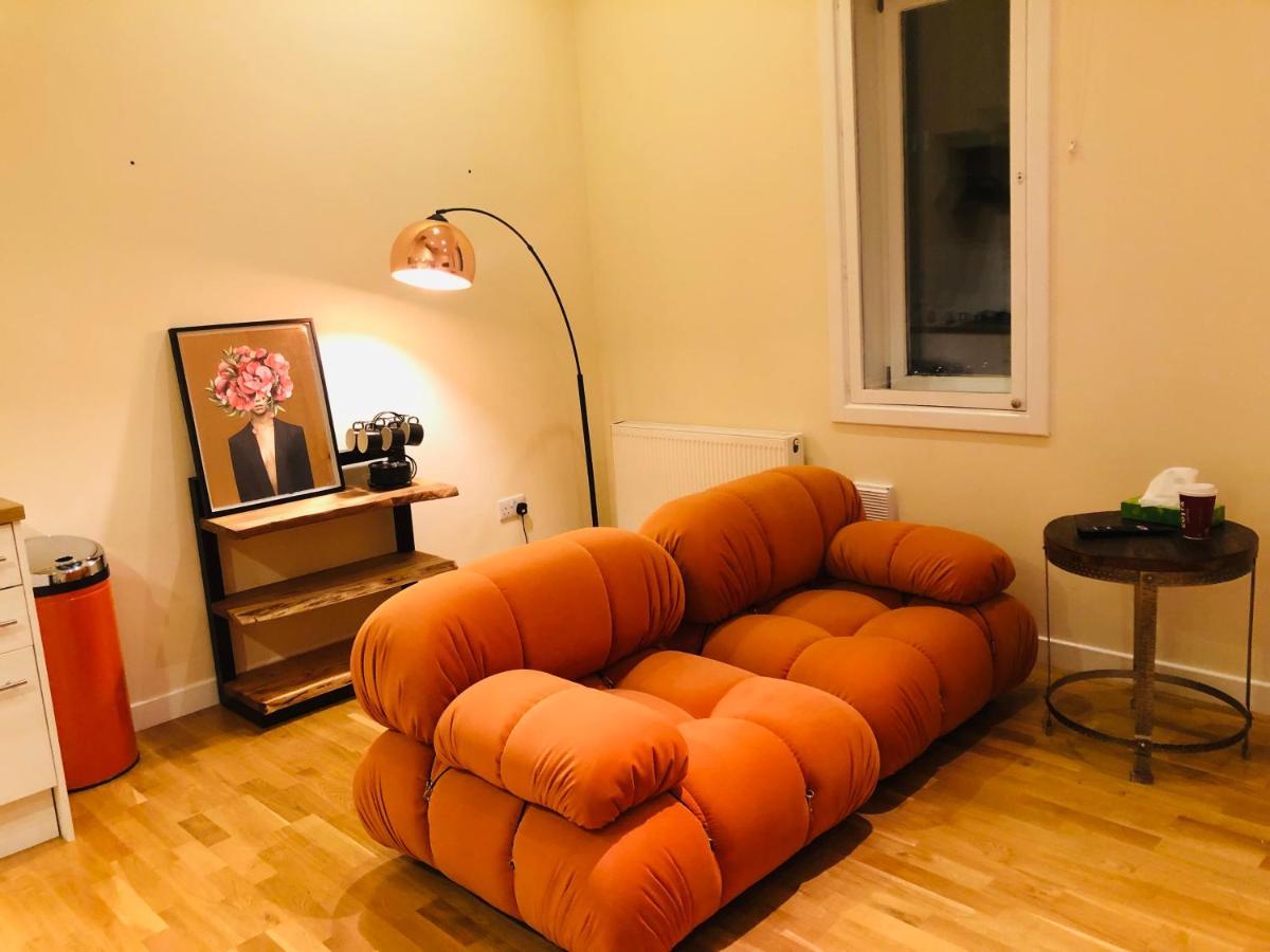 2 Bed 2 Bath With Private Parking Apartment Единбург Екстериор снимка
