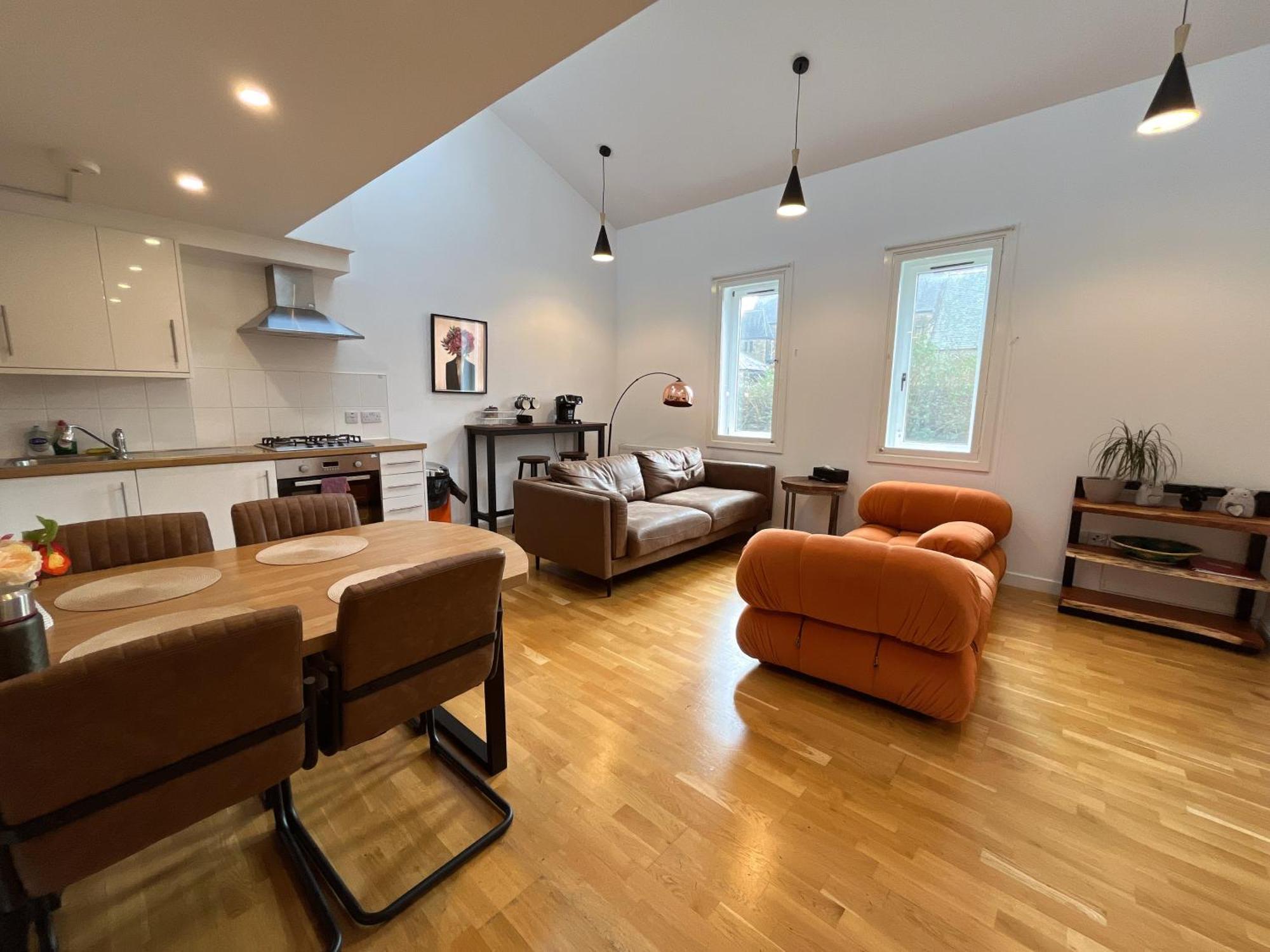 2 Bed 2 Bath With Private Parking Apartment Единбург Екстериор снимка